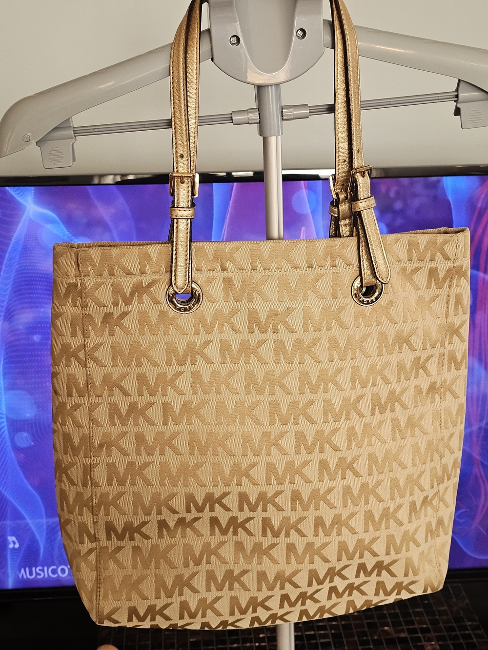 ❗️ MICHAEL KORS JACQUARD  Gold-Tone Signature MK Tote Bag❗️